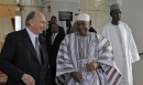 His Highness the Aga Khan meets with President of Mali Amadou Toumani Touré at the President’s Palace at Koulouba.